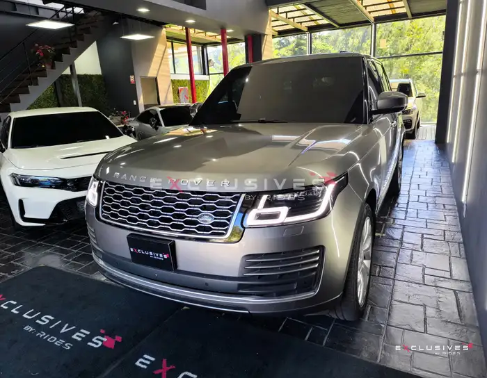 2019 Land Rover RANGE ROVER — 3