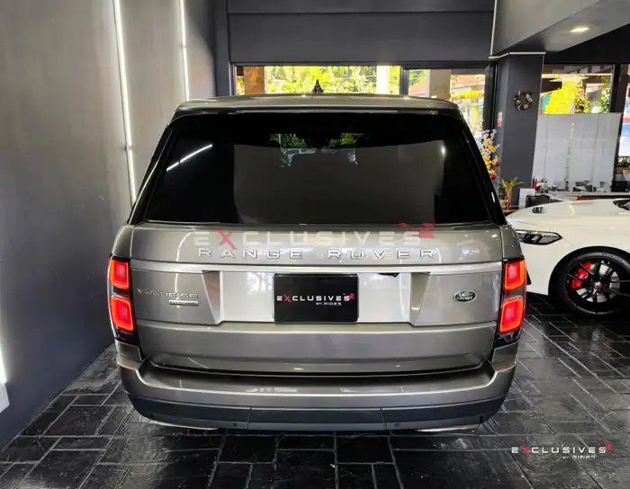 2019 Land Rover RANGE ROVER — 4