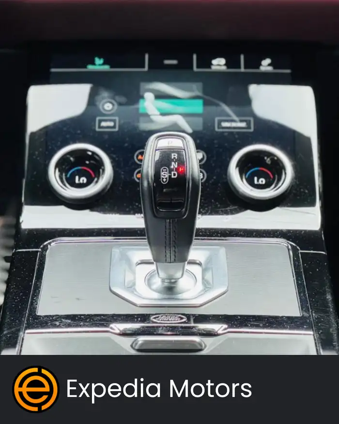 2020 Land Rover RANGE ROVER — 3