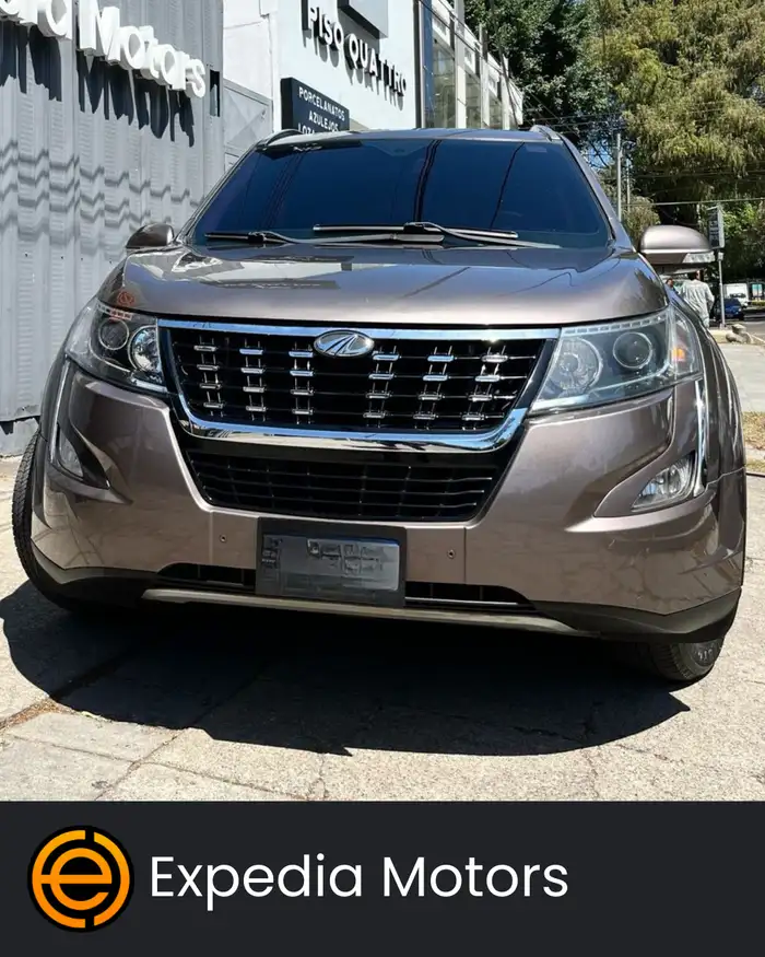 2020 Mahindra XUV — 1