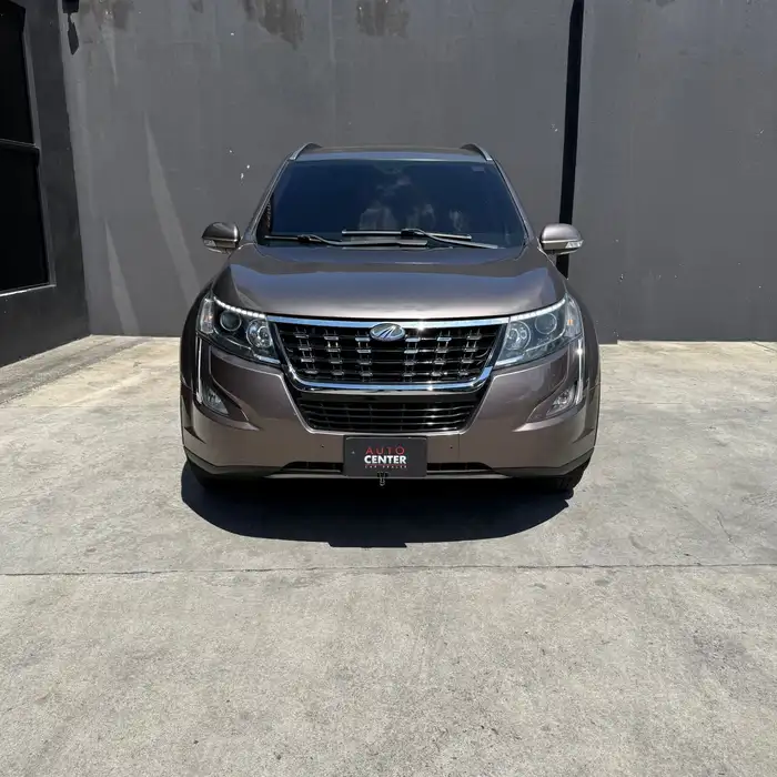 2020 Mahindra XUV — 2