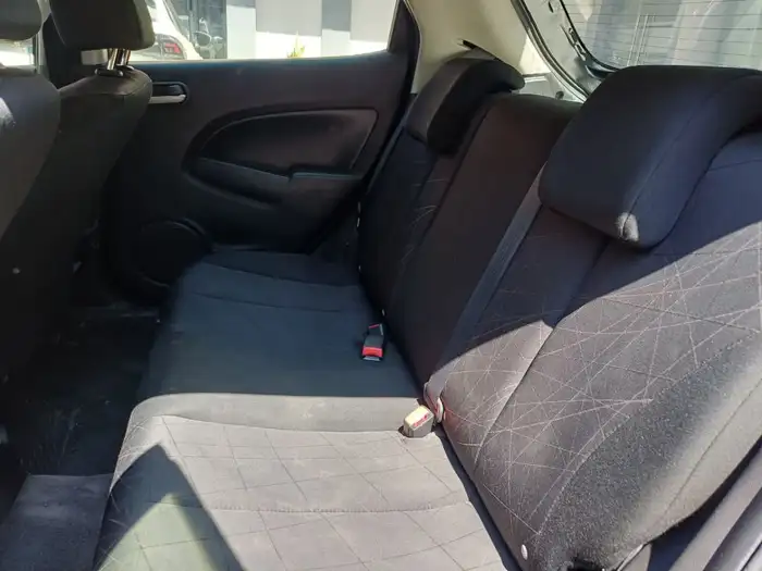 2013 Mazda 2 — 4