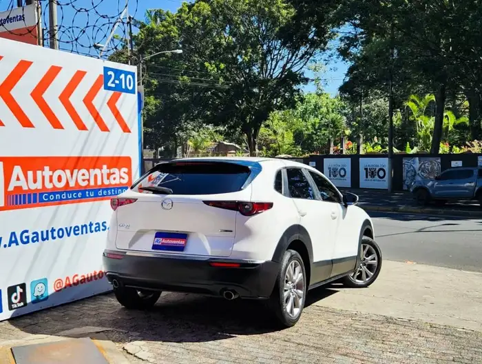 2021 Mazda CX-30 — 4