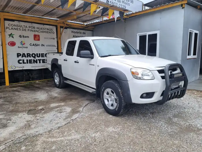 2015 Mazda BT-50 — 1