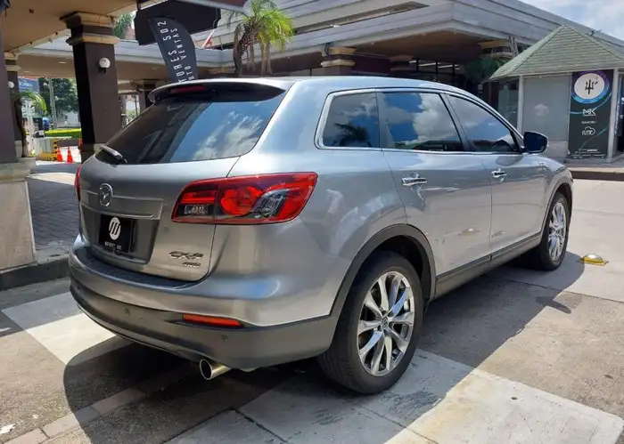 2016 Mazda CX-9 — 4