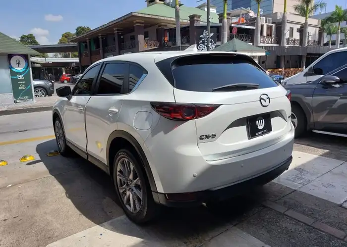 2021 Mazda CX-5 — 4