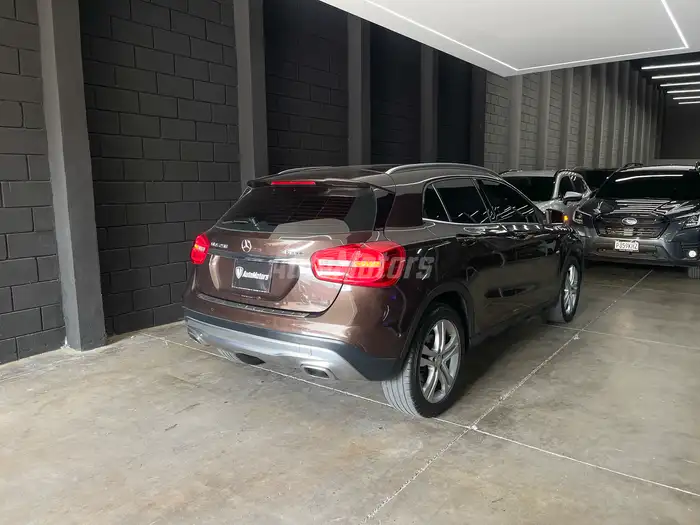 2015 Mercedes-Benz GLA — 2