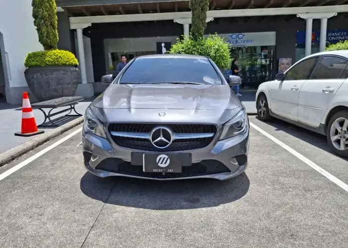 2015 Mercedes-Benz CLA — 2