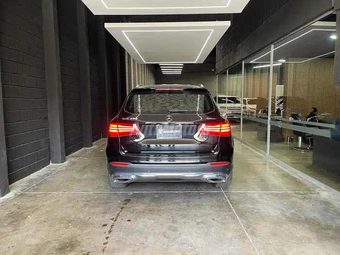 2018 Mercedes-Benz GLC — 4
