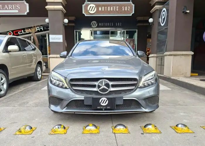 2019 Mercedes-Benz C 180 — 2