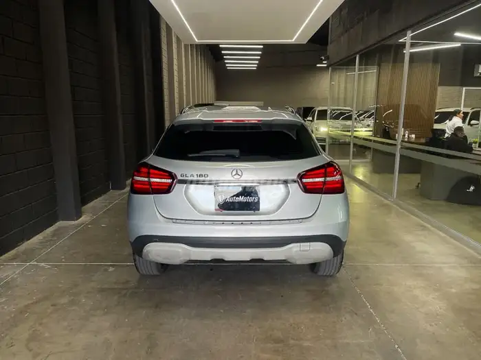 2019 Mercedes-Benz GLA — 4
