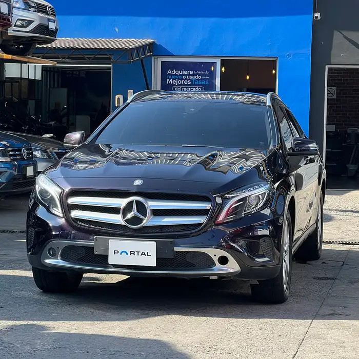 2016 Mercedes-Benz GLA — 3