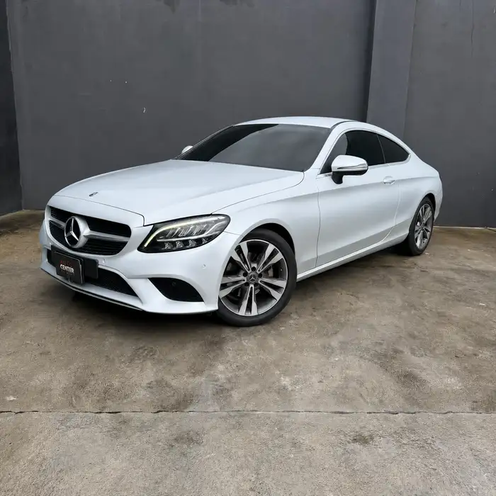 2019 Mercedes-Benz C200 — 1