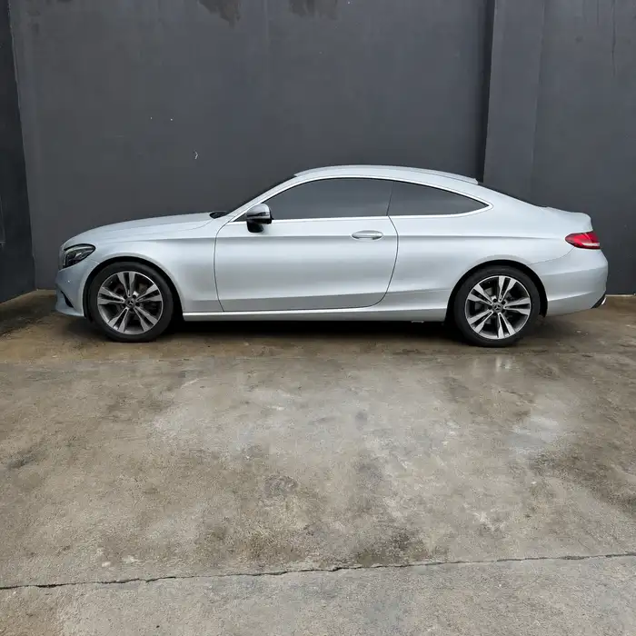 2019 Mercedes-Benz C200 — 3