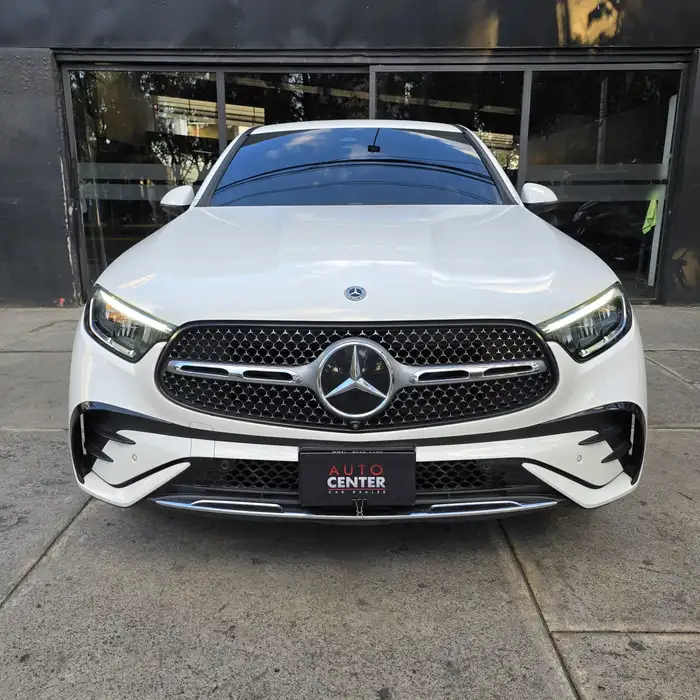 2024 Mercedes-Benz GLC — 2
