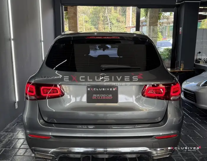 2021 Mercedes-Benz GLC — 4