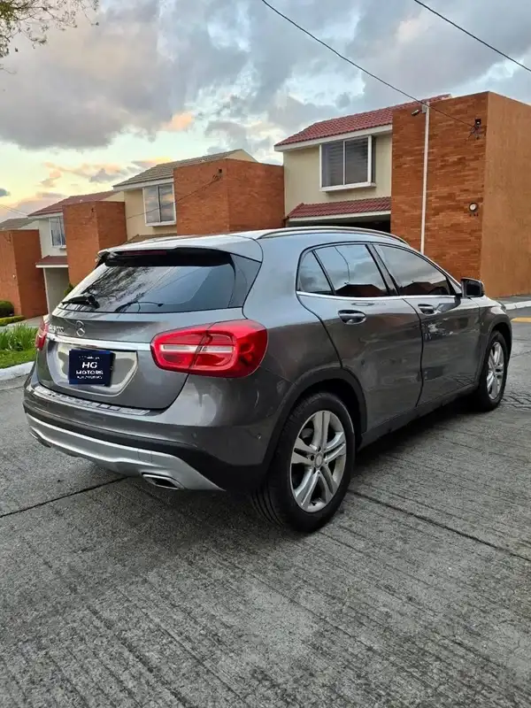 2016 Mercedes-Benz GLA — 4