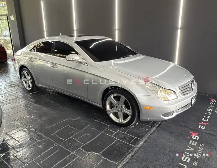 2007 Mercedes-Benz CLS — 1