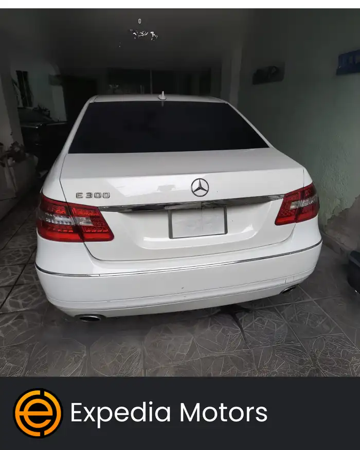 2011 Mercedes-Benz A5 S-Line — 3