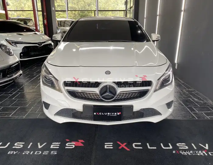2015 Mercedes-Benz CLA — 2