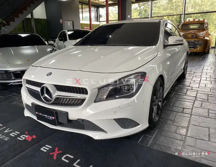 2015 Mercedes-Benz CLA — 3