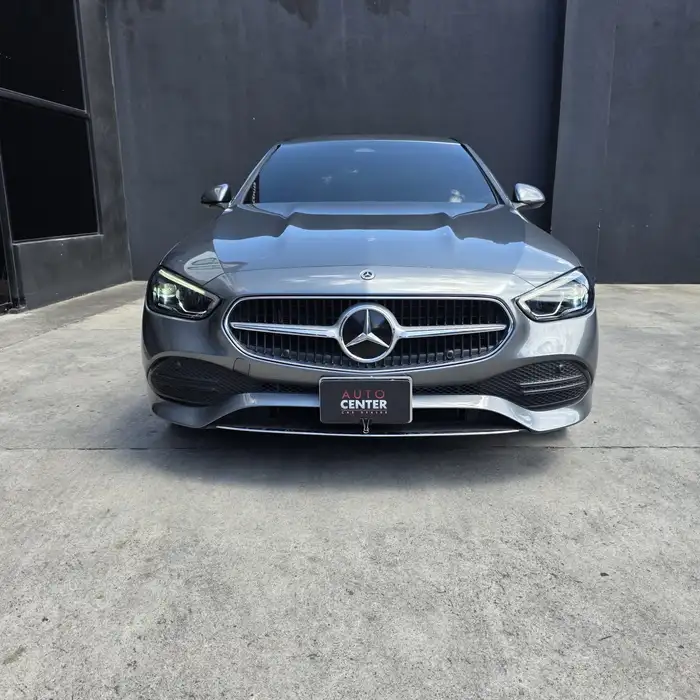 2023 Mercedes-Benz C200 — 2
