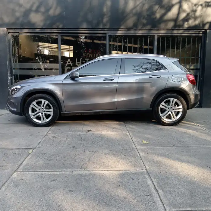 2015 Mercedes-Benz GLA — 3