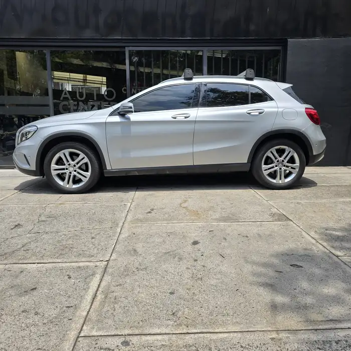 2015 Mercedes-Benz GLA — 3
