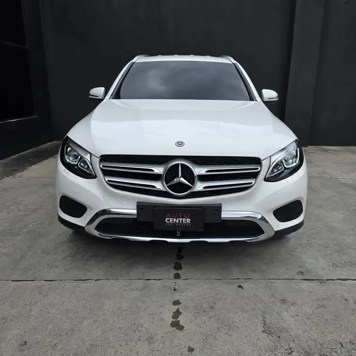 2017 Mercedes-Benz GLC — 2