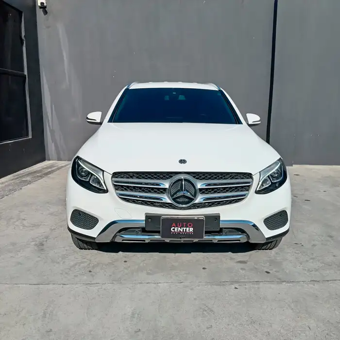 2018 Mercedes-Benz GLC — 2