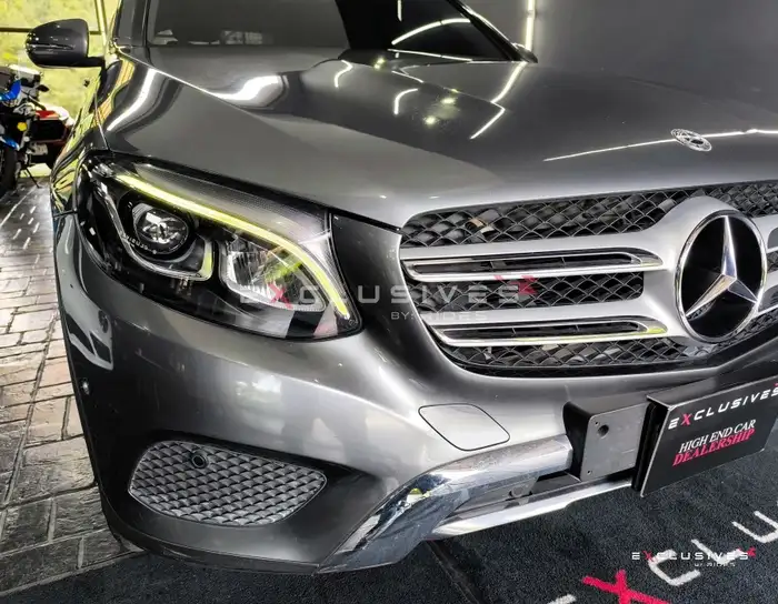 2018 Mercedes-Benz GLC — 4