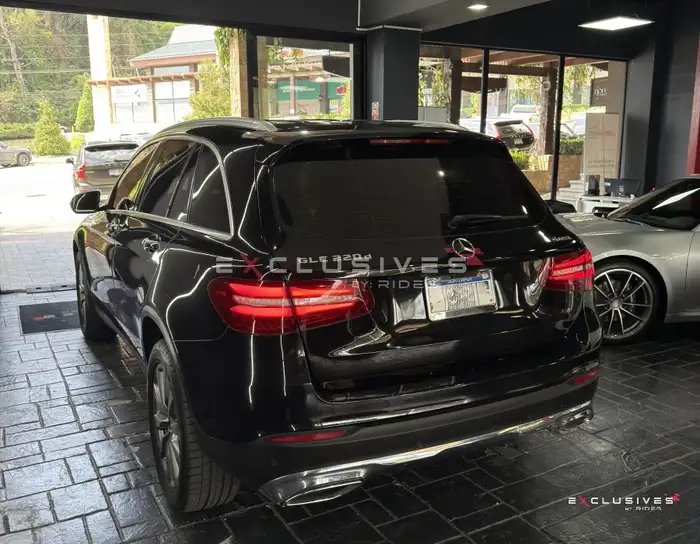2019 Mercedes-Benz GLC — 4