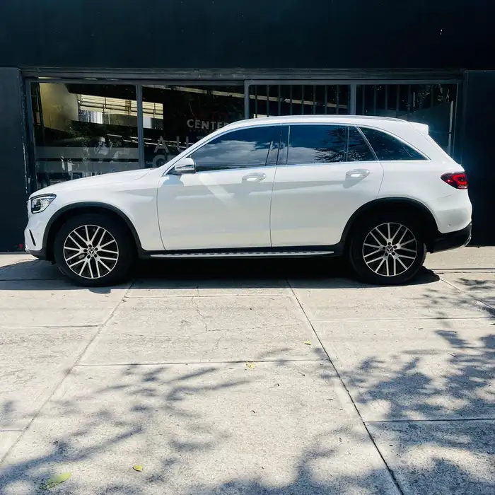 2020 Mercedes-Benz GLC — 3