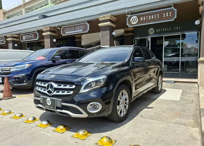 2020 Mercedes-Benz GLA — 1