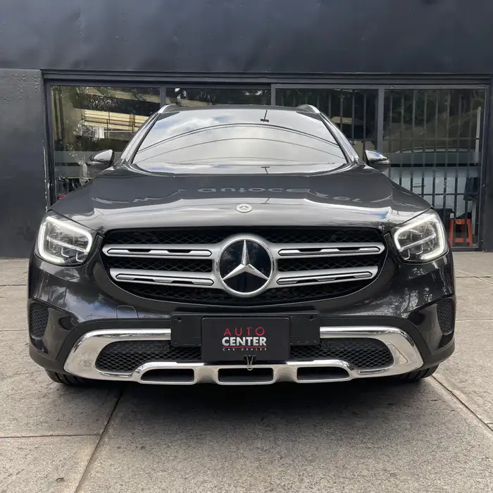 2021 Mercedes-Benz GLC — 2