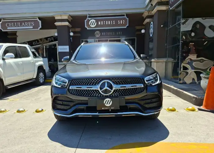 2021 Mercedes-Benz GLC — 2