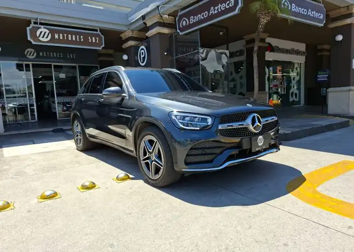 2021 Mercedes-Benz GLC — 3