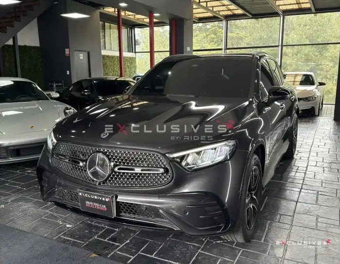 2025 Mercedes-Benz GLC — 3