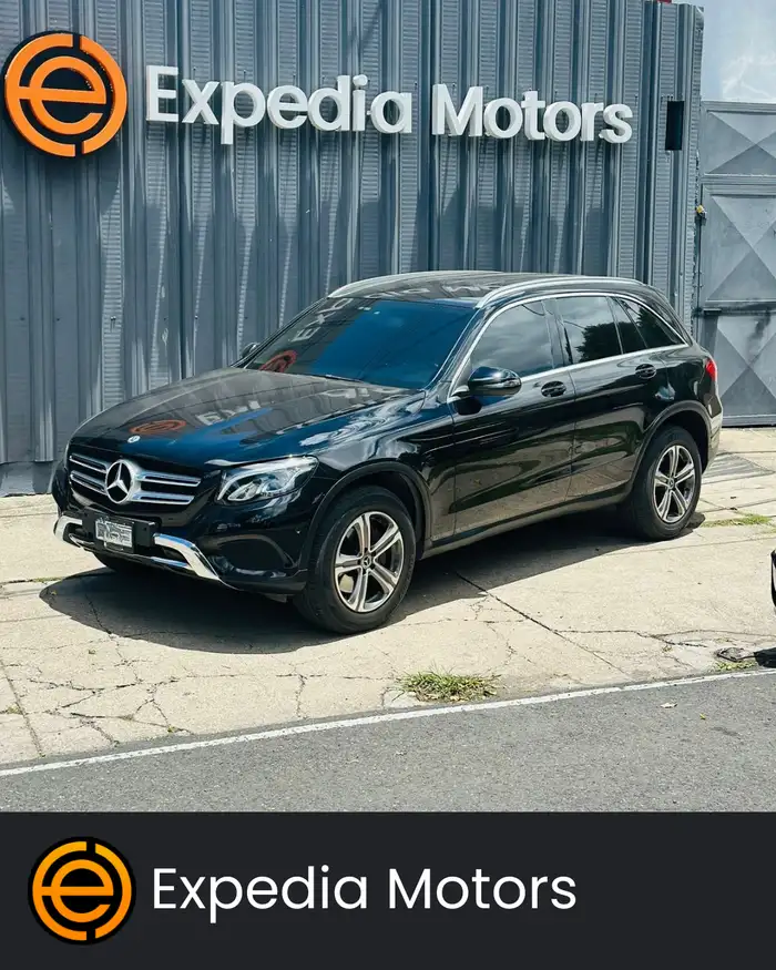 2019 Mercedes-Benz GLC — 1