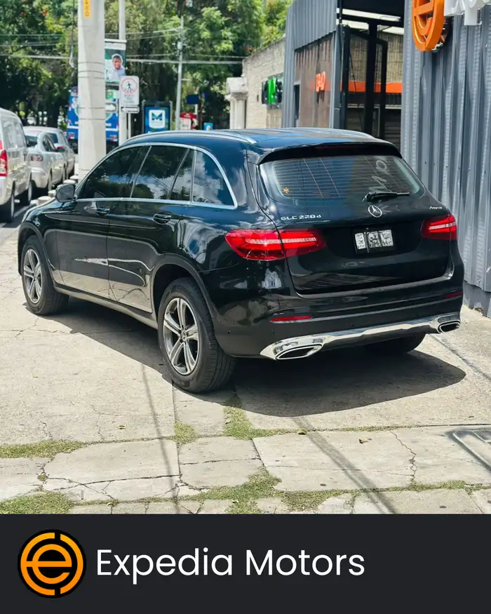 2019 Mercedes-Benz GLC — 3