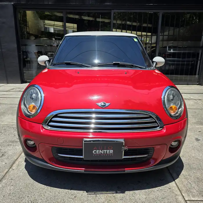 2013 Mini COOPER — 2