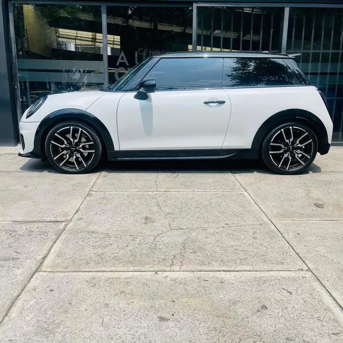 2025 Mini COOPER — 3
