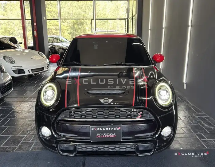 2019 Mini COOPER — 2