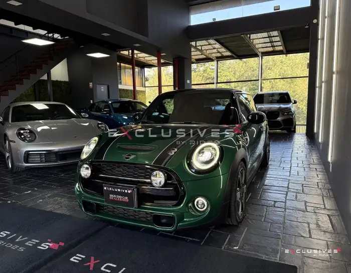 2020 Mini COOPER — 3