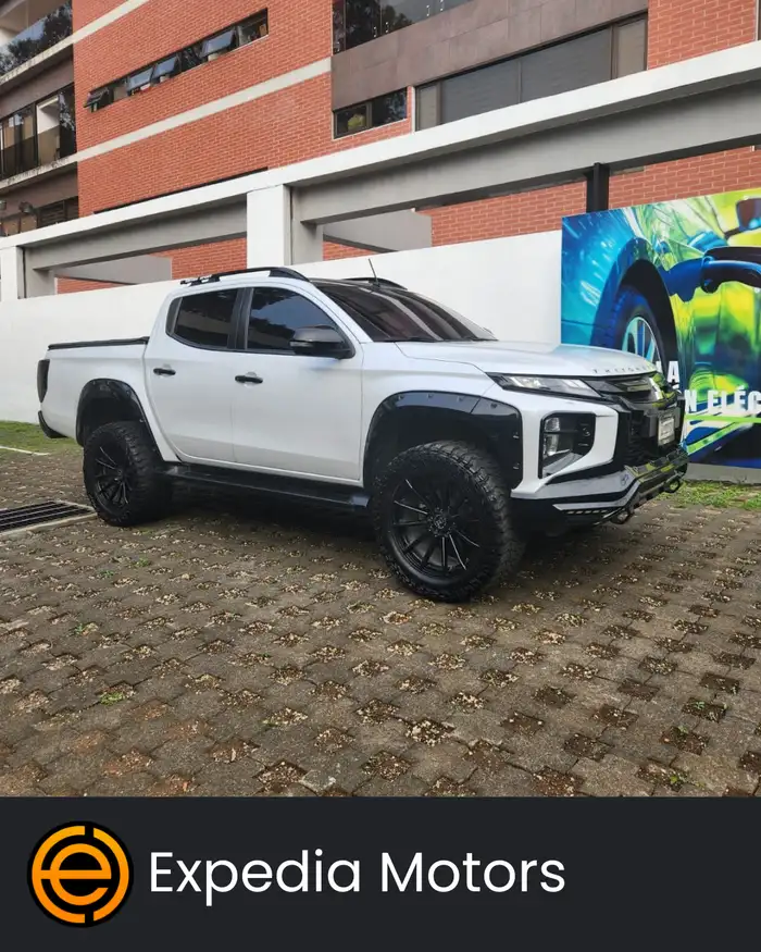 2022 Mitsubishi L200 — 2