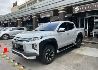 2022 Mitsubishi L200