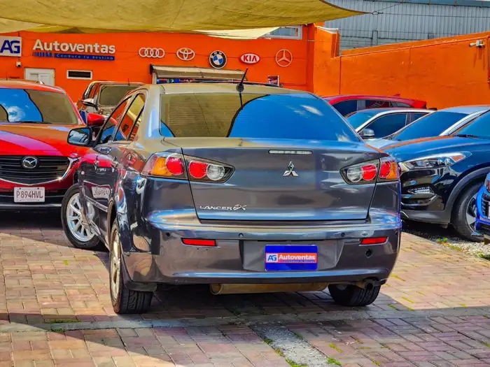 2010 Mitsubishi Lancer — 4