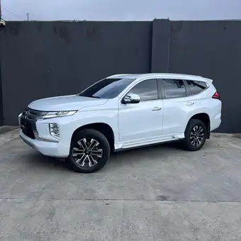 2021 Mitsubishi Montero
