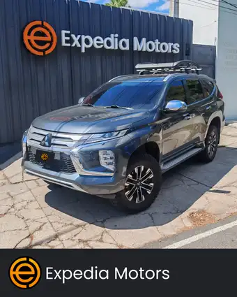 2022 Mitsubishi Montero