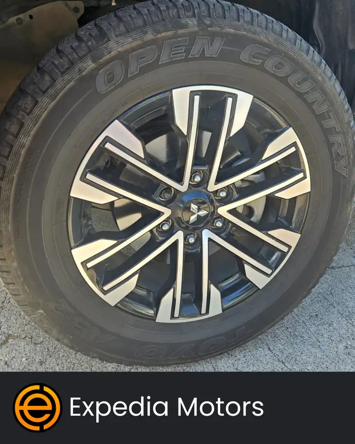2024 Mitsubishi Montero — 4